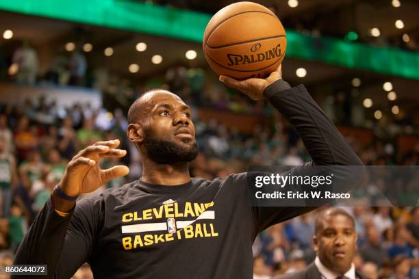 Playoffs: Closeup of Cleveland Cavaliers LeBron James warming up before game vs Boston Celtics at TD Garden. Game 2. Boston, MA 5/19/2017 CREDIT:...