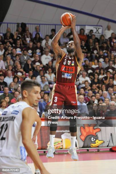 Dominique Johnson of Umana competes with Diego Flaccadori of Dolomiti Energia during the LBA LegaBasket of Serie A1 match between Reyer Umana Venezia...