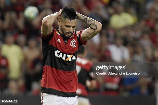 ParaÂ of Flamengo reacts during the match between Flamengo and Fluminense as part of Brasileirao Series A 2017 at Maracana Stadium on October 12,...