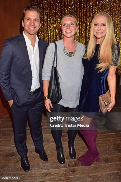 Sebastian Pollok, Lea-Sophie Cramer and Jenny Elvers attend the Amorelie Christmas Calender Launch Dinner on October 12, 2017 in Berlin, Germany.