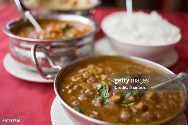 delicious indian food. - vegetable curry stock pictures, royalty-free photos & images