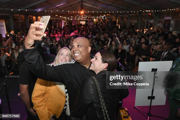 Rev Run poses with guests on stage at The Food Network & Cooking Channel New York City Wine & Food Festival Presented By Coca-Cola - Smorgasburg...