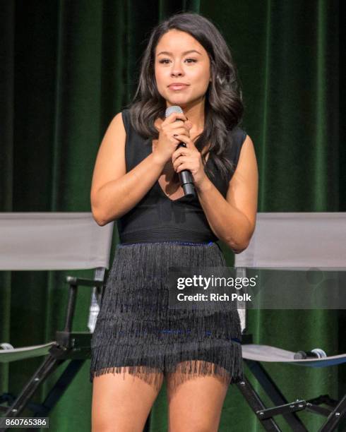 Cierra Rasmussen Cierra Singer Photos and Premium High Res Pictures - Getty Images