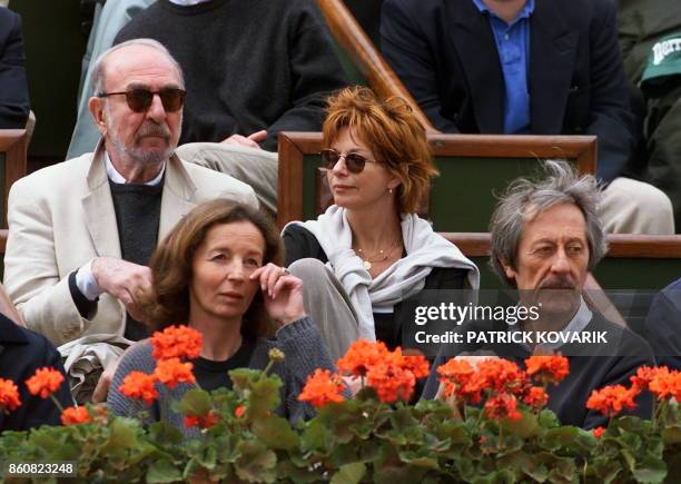 French actors Jean-Pierre Marielle and French Agathe Natanson and his husband Jean Rochefort and his wife Françoise Vidal with an unidentified friend...