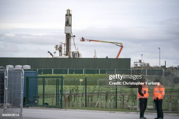 Workmen construct Cuadrilla's shale gas fracking drilling rig near Westby on October 12, 2017 in Blackpool, England. Engineers have begun to build...