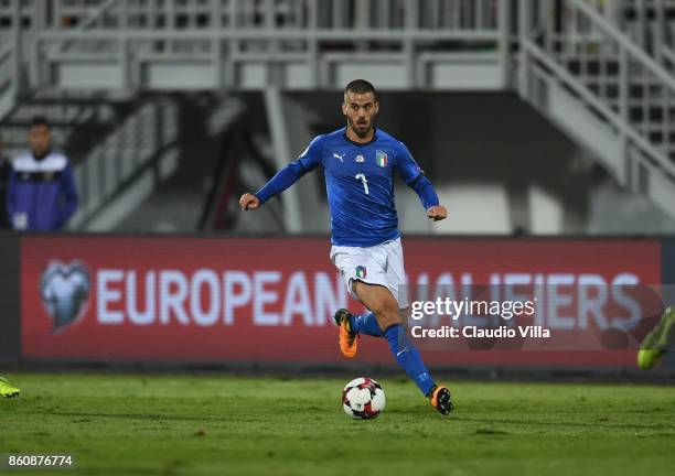 Leonardo Spinazzola of Italy in action during the FIFA 2018 World Cup Qualifier between Albania and Italy at Loro Borici Stadium on October 9, 2017...