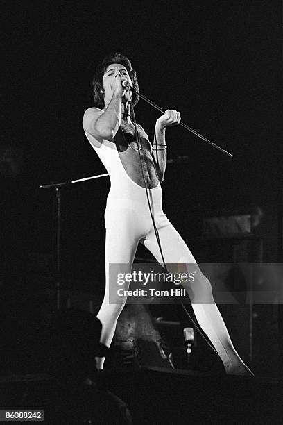 Singer-frontman Freddie Mercury performs with Queen at the Omni Coliseum on February 21, 1977 in Atlanta, Georgia.