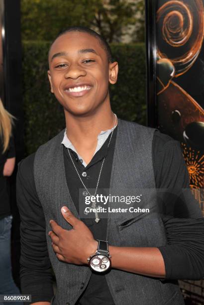 Actor Justin Martin arrives on the red carpet of "The Soloist" premiere at the Paramount Theatre on April 20, 2009 in Hollywood, California.