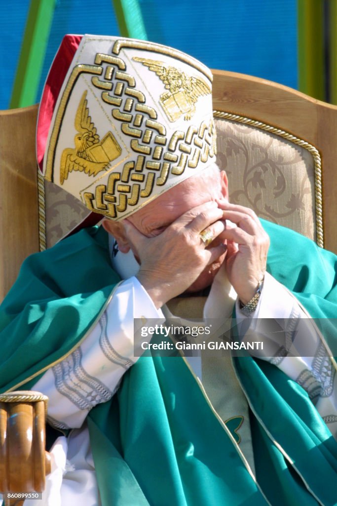 Le Pape Jean-Paul II en Arménie en 2001