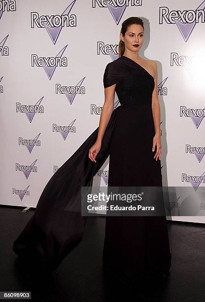 Model Priscila de Gustin attends a photocall to present Juan Duyos new black Bridal Dress on April 21, 2009 in Madrid, Spain.