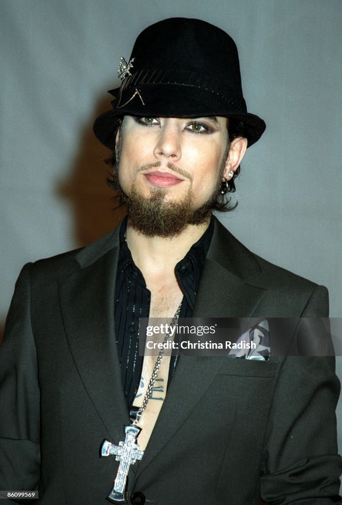 Dave Navarro at the GM "ten" fashion show and party held in a parking lot in Hollywood, Calif. on February 24, 2004.,