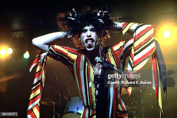 Photo of AEROSMITH and Steven TYLER; Steven Tyler performing live onstage