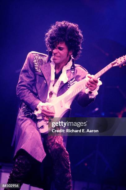 Photo of PRINCE, Prince performing on stage - Purple Rain Tour