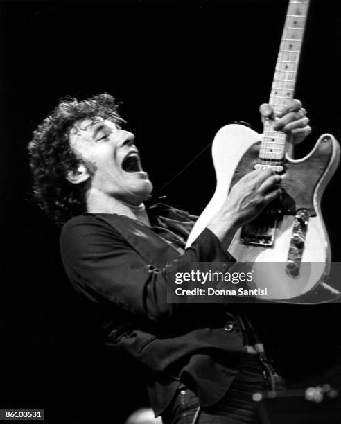 Springsteen 1978 390 Bruce Springsteen Darkness Stock Photos, High-Res Pictures, and ...