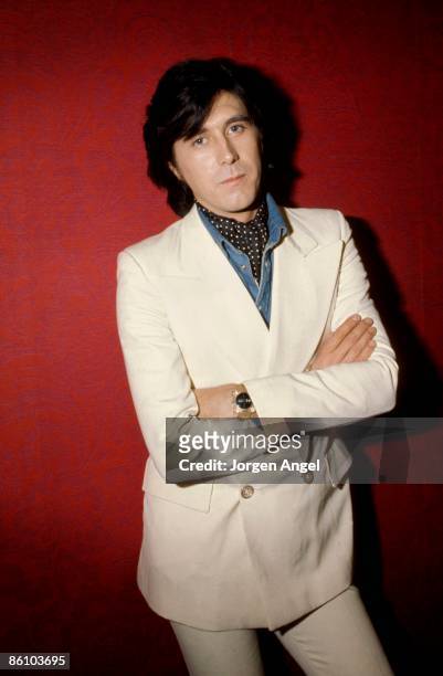 Photo of Bryan FERRY and ROXY MUSIC; Bryan Ferry, posed, studio, wearing white suit and cravat