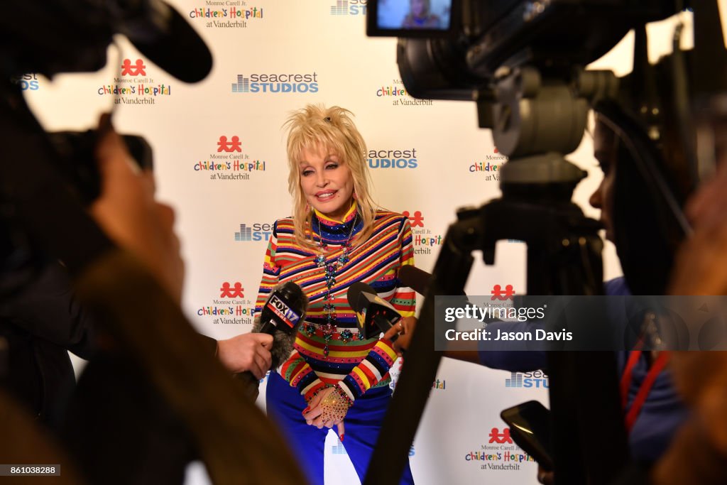 Dolly Parton Visits Monroe Carell Jr. Vanderbilt Children's Hospital To Share Music & Her Own Family's Story Of Hope With Kids And Their Parents - Teams With Pandora To Present A Very Special Facebook LIVE Q&A Event From Seacrest Studios