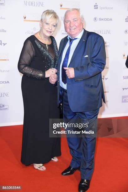 Ulli Wegner and his wife Margret Wegner attend the Goldene Henne on October 13, 2017 in Leipzig, Germany.