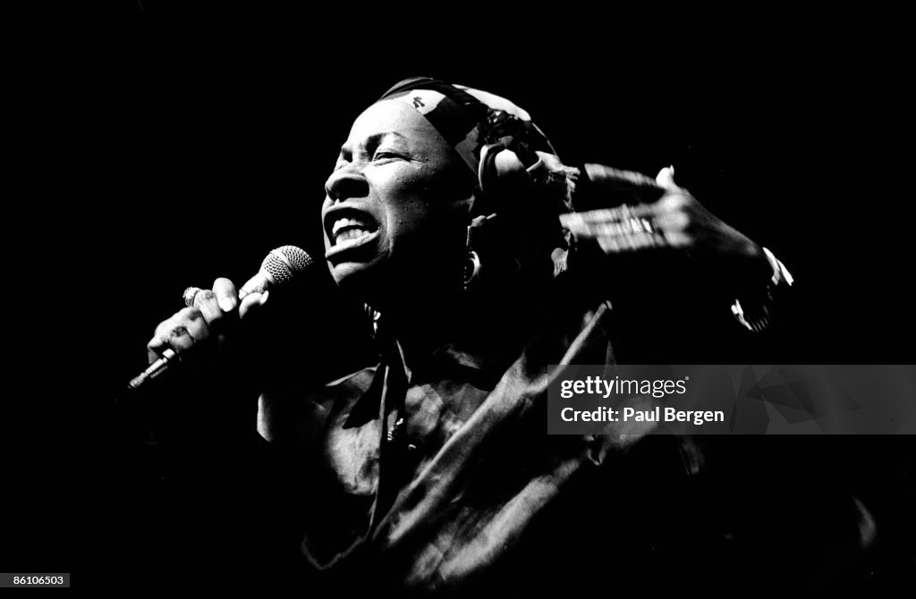 Photo of Betty CARTER