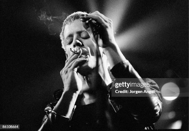 Photo of Lou REED; Lou Reed, 16-May-74