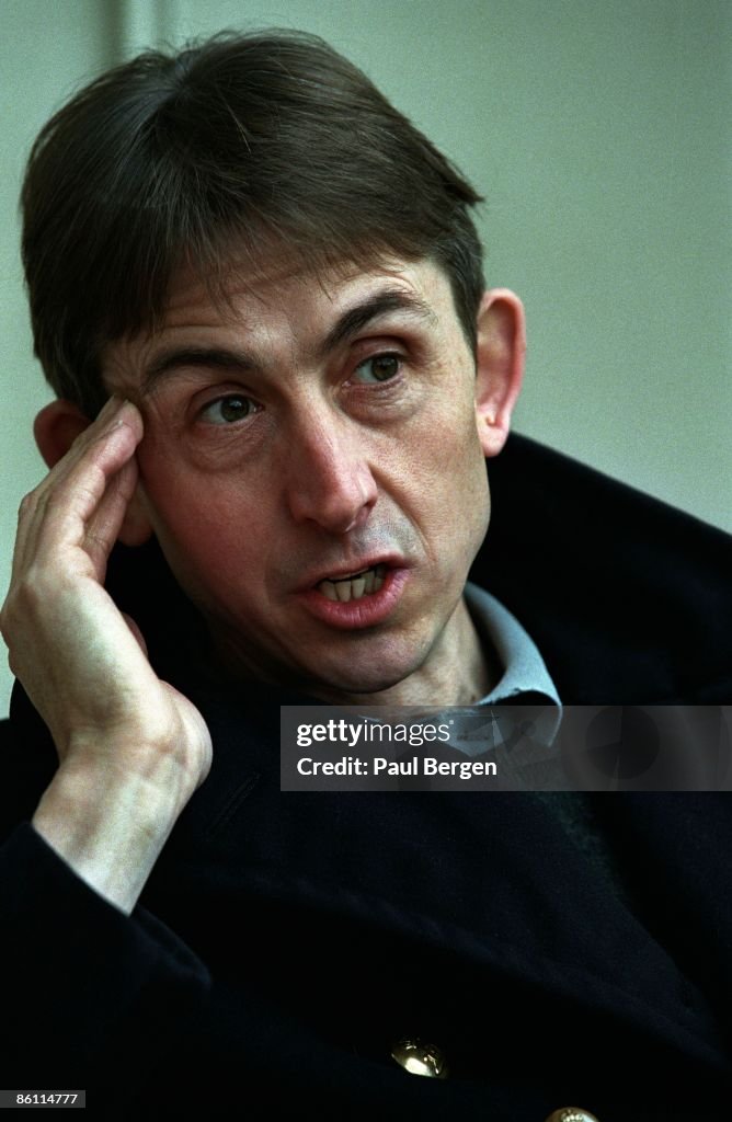 Photo of Mark HOLLIS