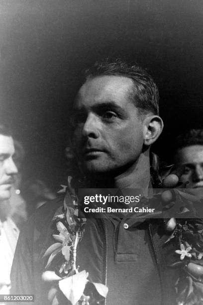 Phil Hill, 12 Hours of Sebring, Sebring International Raceway, 21 March 1959. Phil Hill after his victory in the 1959 12 Hours of Sebring.