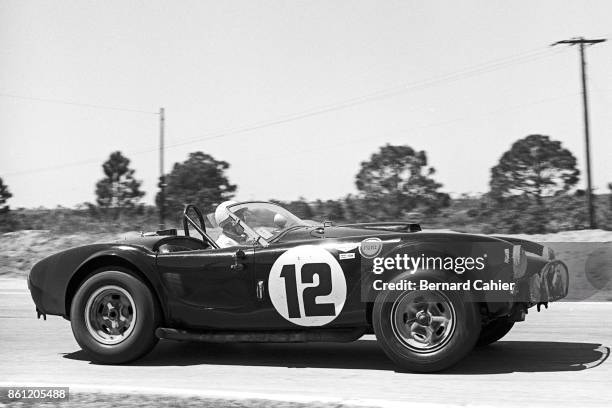 Phil Hill, Shelby Cobra, 12 Hours of Sebring, Sebring International Raceway, 23 March 1963.