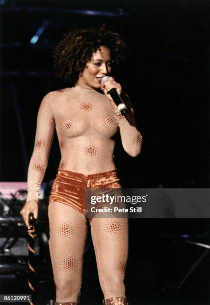 Photo of Melanie BROWN and Mel B and SPICE GIRLS, Melanie Brown performing live on stage