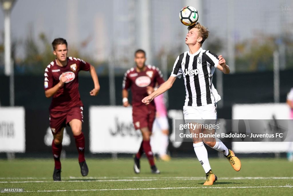 Juventus U19 v Torino FC U19 - Serie A Primavera