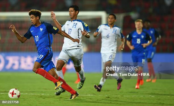 Willem Geubbels of France and Everson Lopez of Honduras in action during the FIFA U-17 World Cup India 2017 group E match between France and Honduras...