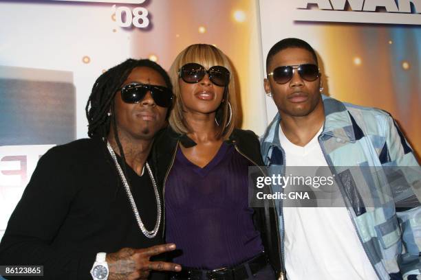 Photo of LIL WAYNE and Mary J BLIGE and NELLY; Lil Wayne, Mary J Blige and Nelly during a press conference for the BET Awards