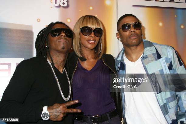 Photo of LIL WAYNE and Mary J BLIGE and NELLY; Lil Wayne, Mary J Blige and Nelly during a press conference for the BET Awards