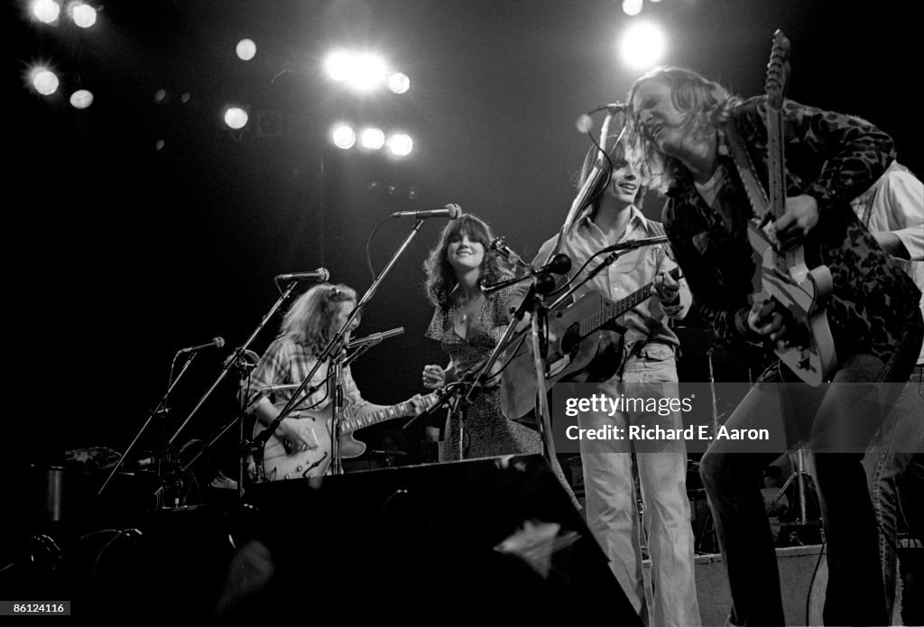 Photo of EAGLES and Glenn FREY and Linda RONSTADT and Jackson BROWNE and Joe WALSH