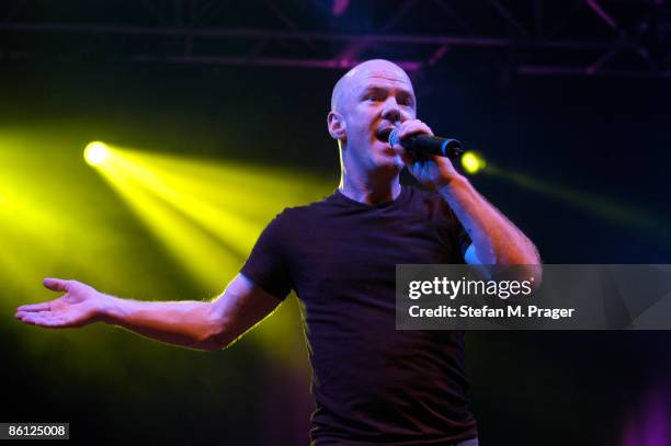 Photo of Jimmy SOMERVILLE; JIMMY SOMERVILLE live beim Tollwood-Festival 06.2004