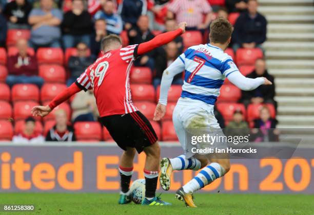 Aiden McGeady scores the first Sunderland goal during the Sky Bet Championship match between Sunderland and Queens Park Rangers at Stadium of Light...