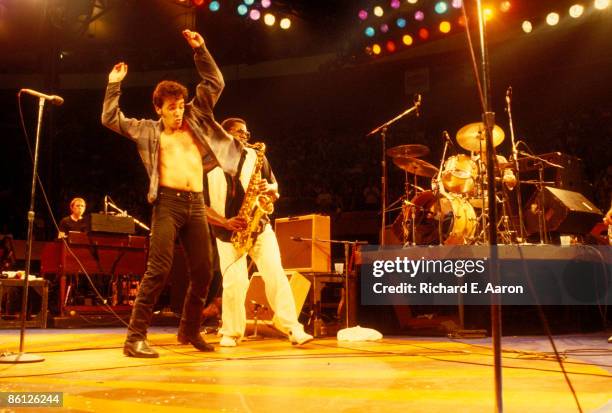 Photo of Bruce SPRINGSTEEN and Danny FEDERICI and Clarence CLEMONS, L-R Danny Federici, Bruce Springsteen and Clarence Clemons performing on stage at...