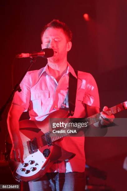 Photo of Thom YORKE and RADIOHEAD, Thom Yorke performing live onstage, playing Rickenbacker 330 guitar