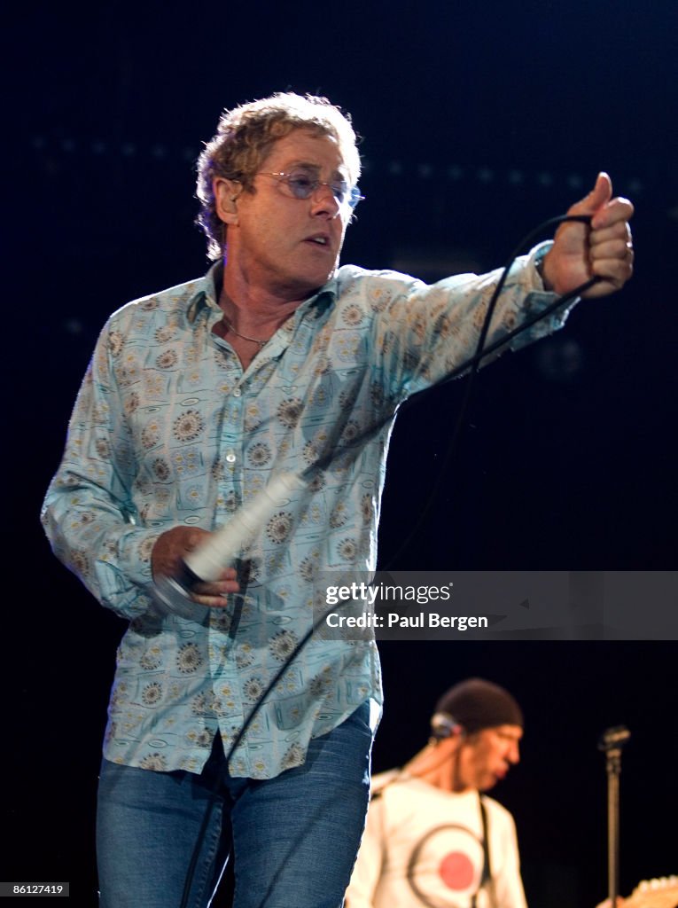 Photo of Roger DALTREY and The Who, Roger Daltrey with Simon... News