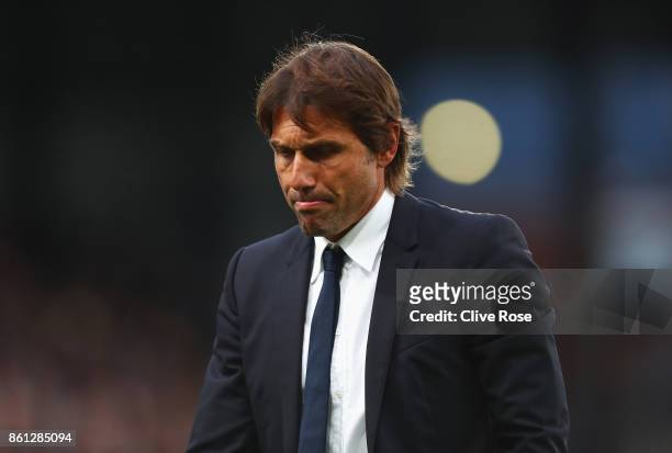 Antonio Conte, Manager of Chelsea looks dejected after the Premier League match between Crystal Palace and Chelsea at Selhurst Park on October 14,...