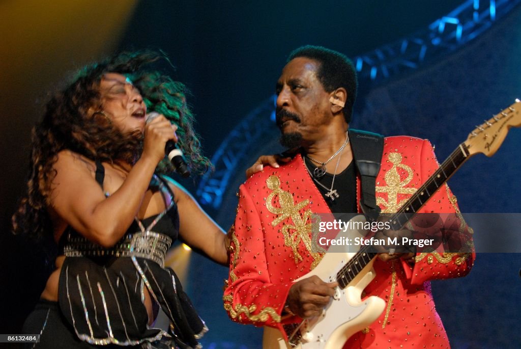 Lyrica Garrett Photo of Ike TURNER and Lyrica GARRETT, Lyrica Garrett and Ike Turner