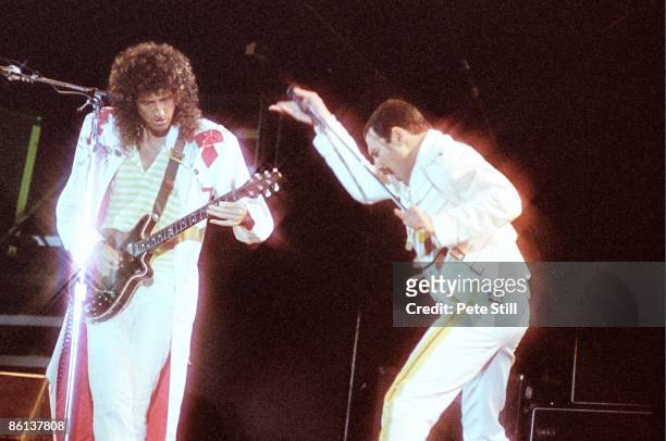 Photo of Freddie MERCURY and Brian MAY and QUEEN, L-R: Brian May and Freddie Mercury performing live on stage