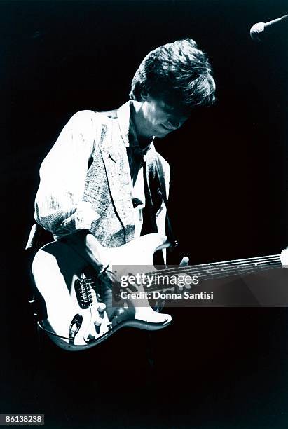 Photo of Johnny MARR of The Smiths, playing Fender Stratocaster guitar