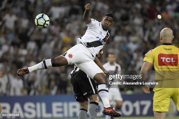 Thalles of Vasco da Gama in action during the match between Vasco da Gama and Botafogo as part of Brasileirao Series A 2017 at Maracana Stadium on...