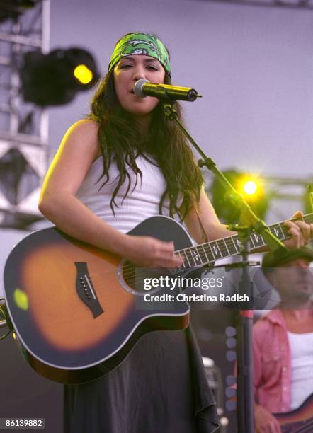 Photo of Michelle BRANCH; appearing at Kiss FM Concert at the Rosebowl, Pasadena