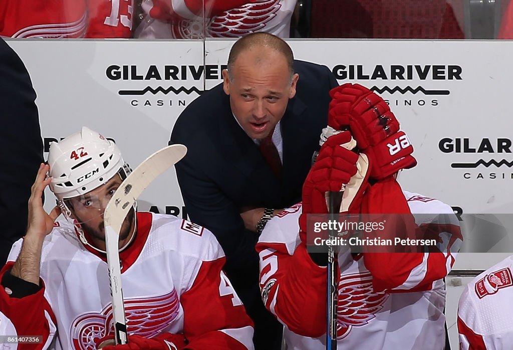 Detroit Red WIngs v Arizona Coyotes