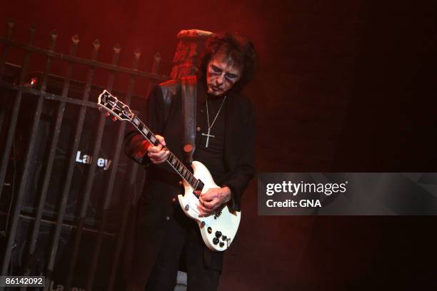 Photo of HEAVEN AND HELL, Heaven and Hell in concert at Radio City Music Hall in New York City, on March 30, 2007. Photos by GNA