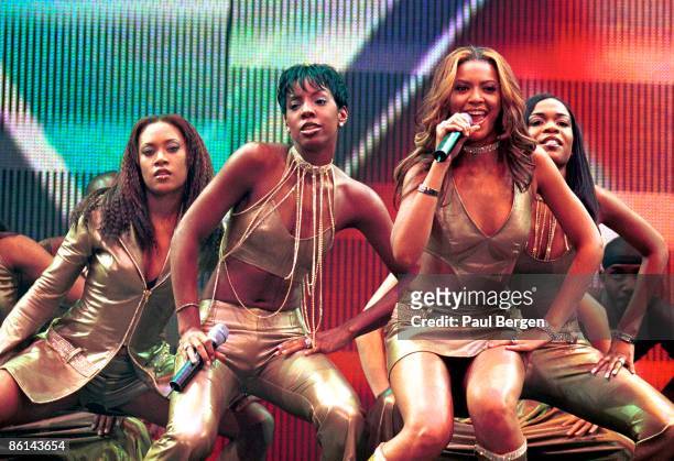 15th APRIL: Destiny's Child perform live on stage at the TMF Awards at Ahoy in Rotterdam, Netherlands on 15th April 2000. Left to right: Farrah...