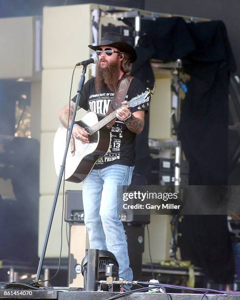 Cody Jinks performs in concert during day two of the second weekend of Austin City Limits Music Festival at Zilker Park on October 14, 2017 in...