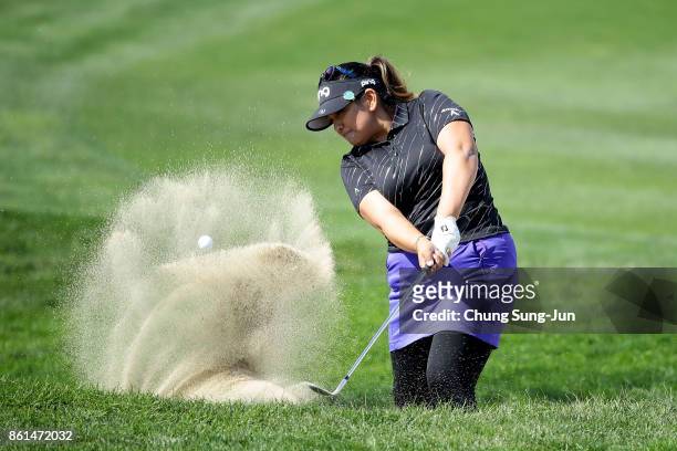 Lizette Salas of United States plays a bunker shot on the 9th hole during the final round of the LPGA KEB Hana Bank Championship at the Sky 72 Golf...