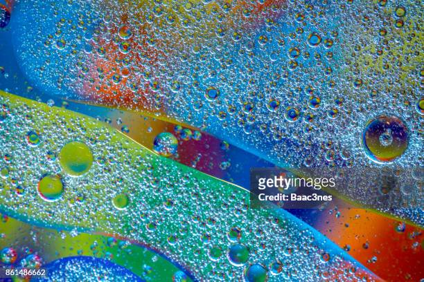 abstract - natural pattern made of oil in water - cell structure stock-fotos und bilder