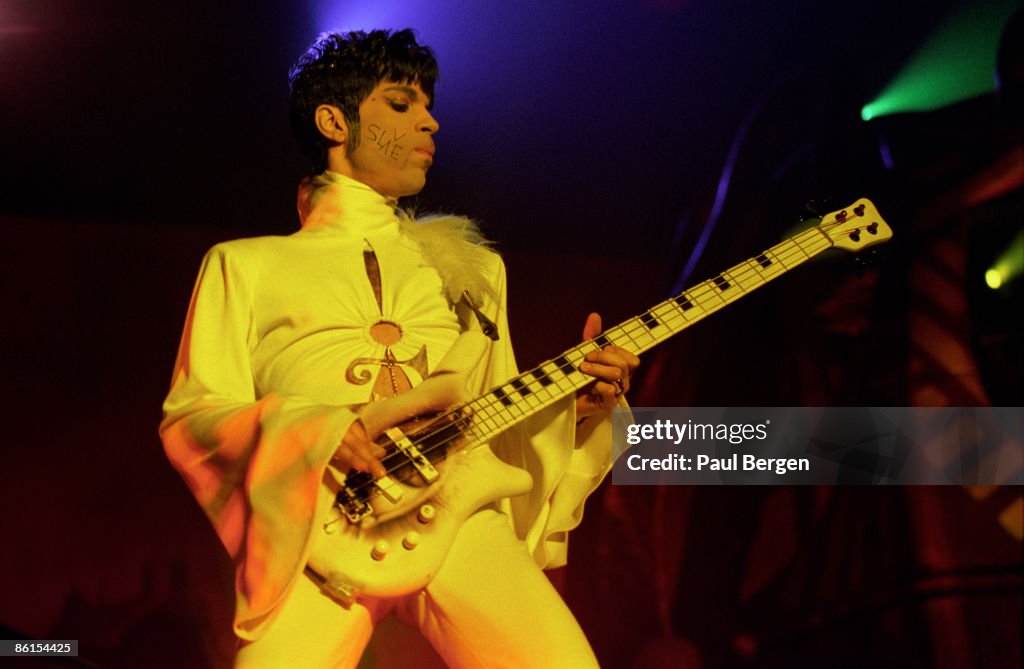 Prince Performs Live In Breda Holland